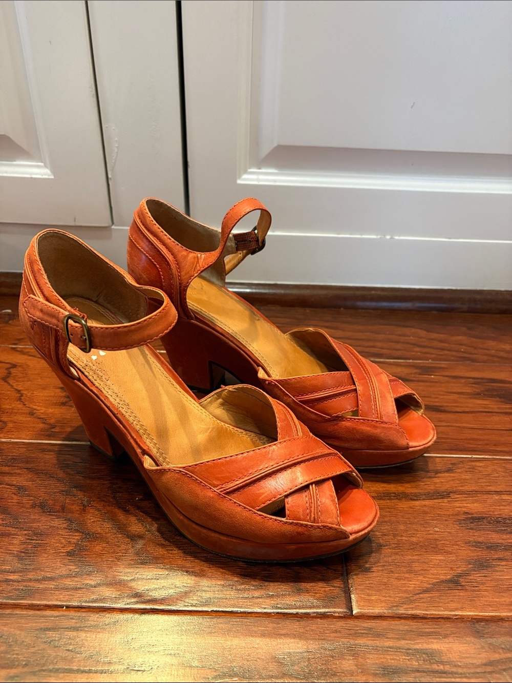Vintage Frye Women's Orange Leather Peep-Toe Ankle-Strap Heels